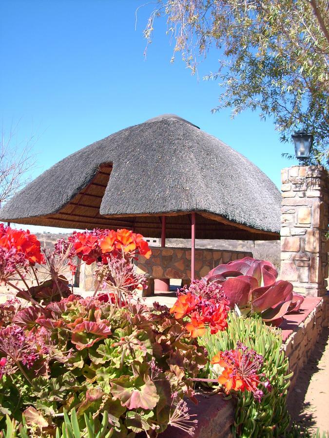 Murangi Travel Lodge Windhoek Extérieur photo