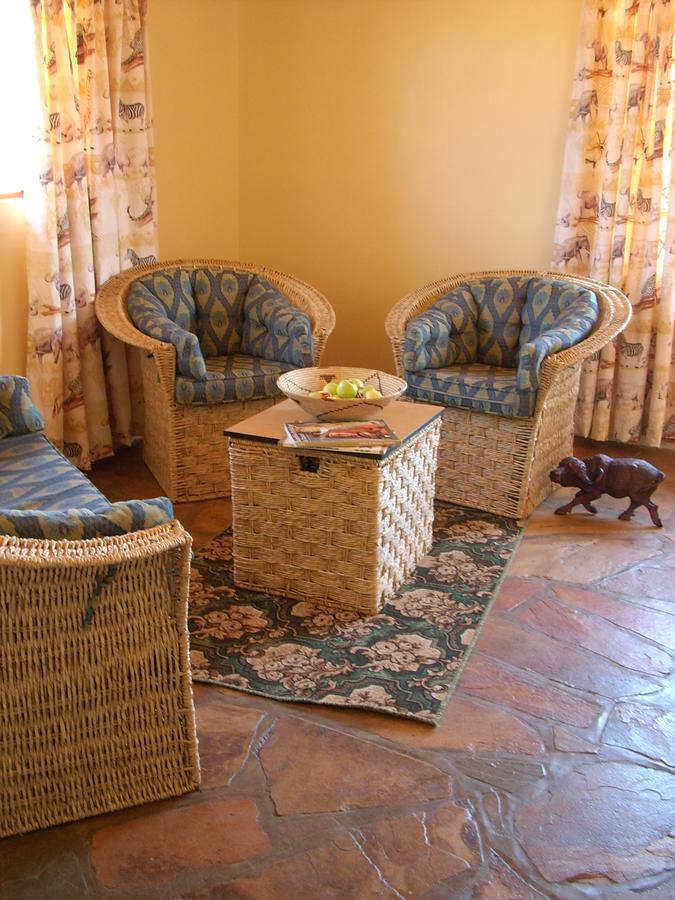 Murangi Travel Lodge Windhoek Extérieur photo